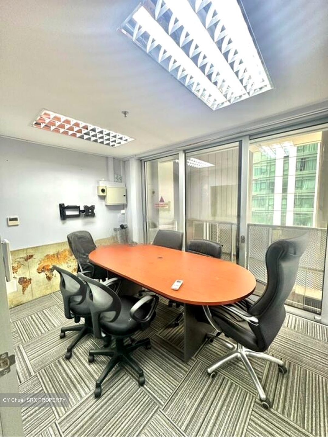 Eon Shenton (D2), Office #452390611
